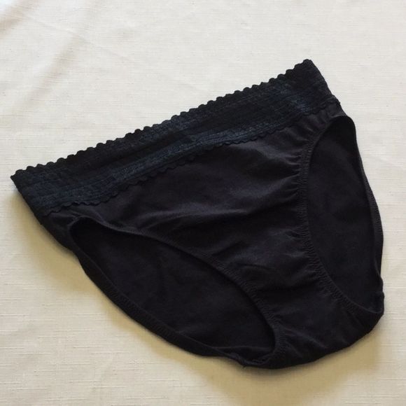 warner’s NWOT Black Panties M/6 - Picture 2 of 4